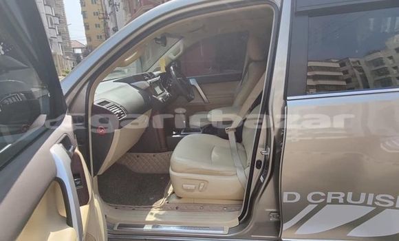 Buy Used 2015 Toyota Land Cruiser Prado in Dhaka, Dhaka Buy Used 2015 Toyota Land Cruiser Prado in Dhaka, Dhaka
