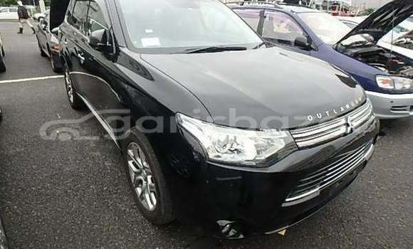 Buy Used 2013 Mitsubishi Outlandar in Dhaka, Dhaka Buy Used 2013 Mitsubishi Outlandar in Dhaka, Dhaka