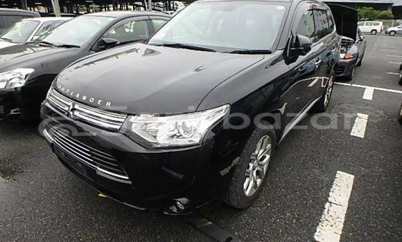 Buy Used 2013 Mitsubishi Outlandar in Dhaka, Dhaka Buy Used 2013 Mitsubishi Outlandar in Dhaka, Dhaka