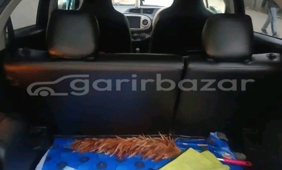 Buy Used Toyota Vitz hybrid in Baniachang, Habiganj Buy Used Toyota Vitz hybrid in Baniachang, Habiganj