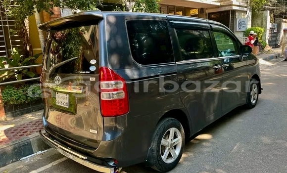 Buy Used Toyota Noah hyb g 2 door power 2020 in Bandarban, Bandarban Buy Used Toyota Noah hyb g 2 door power 2020 in Bandarban, Bandarban