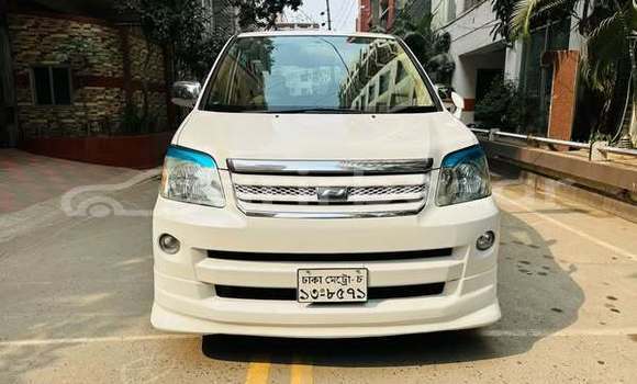 Buy Used 2005 Toyota Noah in Dhaka, Dhaka Buy Used 2005 Toyota Noah in Dhaka, Dhaka