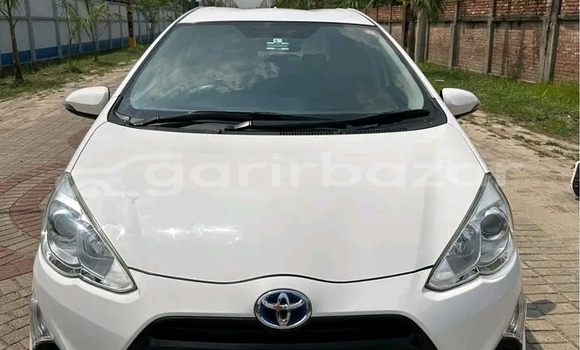 Buy Used Toyota Axio in Bandarban, Bandarban Buy Used Toyota Axio in Bandarban, Bandarban