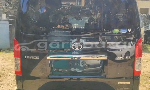 Buy Used Toyota Hiace dx 3.0 silver 2019 in Bandarban, Bandarban Buy Used Toyota Hiace dx 3.0 silver 2019 in Bandarban, Bandarban