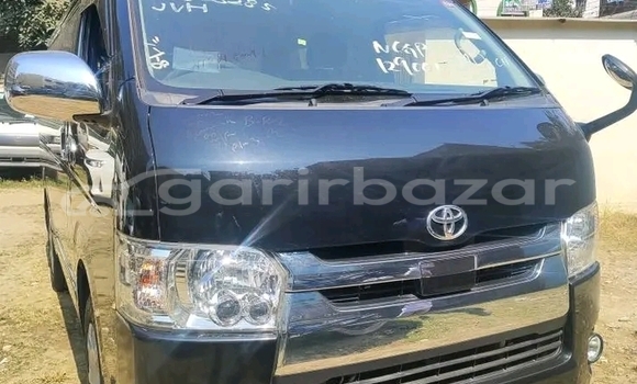 Buy Used Toyota Hiace dx 3.0 silver 2019 in Bandarban, Bandarban Buy Used Toyota Hiace dx 3.0 silver 2019 in Bandarban, Bandarban