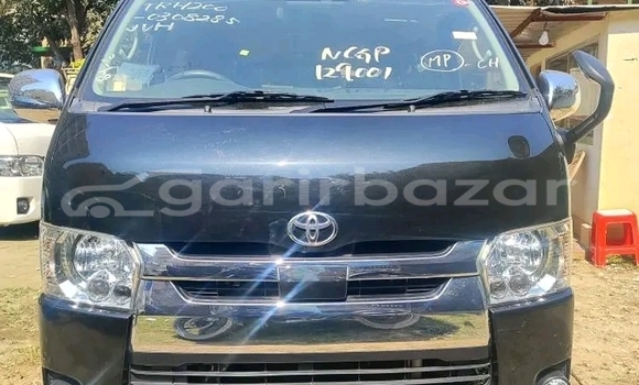 Buy Used Toyota Hiace dx 3.0 silver 2019 in Bandarban, Bandarban Buy Used Toyota Hiace dx 3.0 silver 2019 in Bandarban, Bandarban