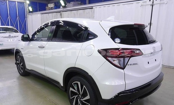কেনা আমদানি Honda Vezel White গাড়ী মধ্যে ঢাকা মধ্যে Dhaka কেনা আমদানি Honda Vezel White গাড়ী মধ্যে ঢাকা মধ্যে Dhaka