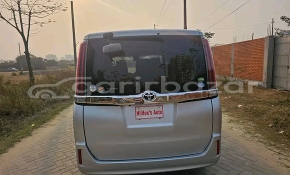 Buy Used Toyota Noah g-hybrid 2doorpower 2019 in Boalkhali, Chattagam Buy Used Toyota Noah g-hybrid 2doorpower 2019 in Boalkhali, Chattagam