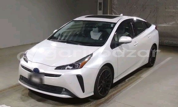 Buy Used Toyota Crown rs advance sunroof 2018 in Dhaka, Dhaka Buy Used Toyota Crown rs advance sunroof 2018 in Dhaka, Dhaka