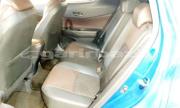 কেনা ব্যবহৃত Toyota CH-R Blue গাড়ী মধ্যে ঢাকা মধ্যে Dhaka কেনা ব্যবহৃত Toyota CH-R Blue গাড়ী মধ্যে ঢাকা মধ্যে Dhaka