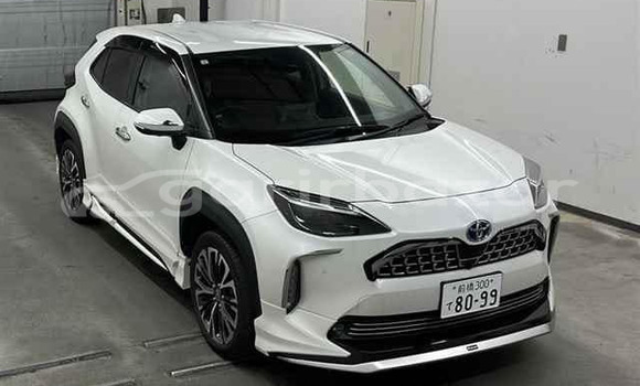 Buy Used 2020 Toyota Yaris in Dhaka, Dhaka Buy Used 2020 Toyota Yaris in Dhaka, Dhaka