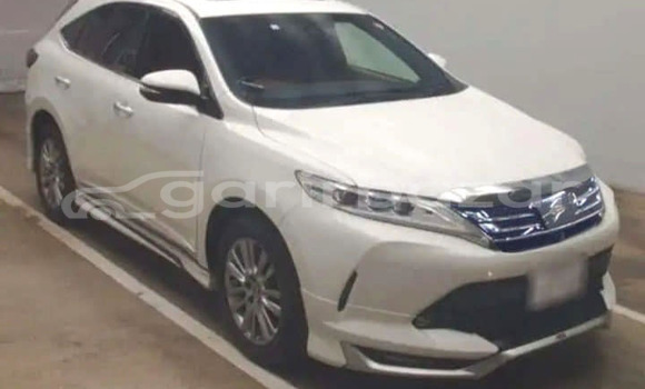 Buy Used 2019 Toyota Harrier in Dhaka, Dhaka Buy Used 2019 Toyota Harrier in Dhaka, Dhaka