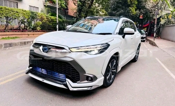 Buy Used Toyota crown rs in Bajitpur, Kishorganj Buy Used Toyota crown rs in Bajitpur, Kishorganj