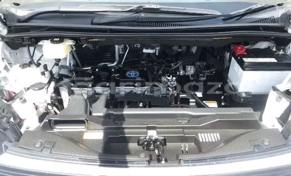 Buy Used Toyota Axio in Bajitpur, Kishorganj Buy Used Toyota Axio in Bajitpur, Kishorganj