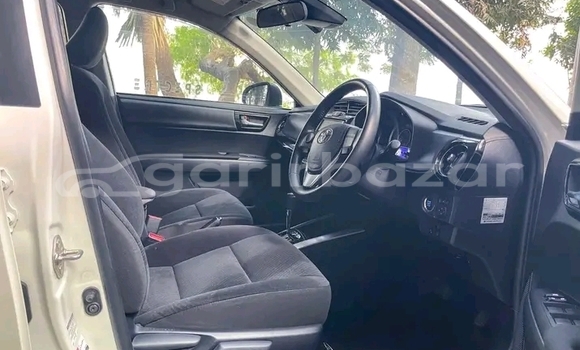 Buy Used Toyota Corolla axio g led ltd pearl 2019 in Dhaka, Dhaka Buy Used Toyota Corolla axio g led ltd pearl 2019 in Dhaka, Dhaka