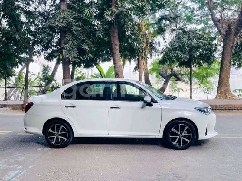 Big with watermark toyota corolla axio g led ltd pearl 2019 dhaka dhaka 47998