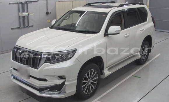 Buy Used 2019 Toyota Land cruiser prado in Dhaka, Dhaka Buy Used 2019 Toyota Land cruiser prado in Dhaka, Dhaka