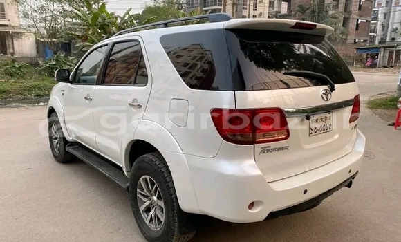Buy Used Toyota Fortuner in Bajitpur, Kishorganj Buy Used Toyota Fortuner in Bajitpur, Kishorganj