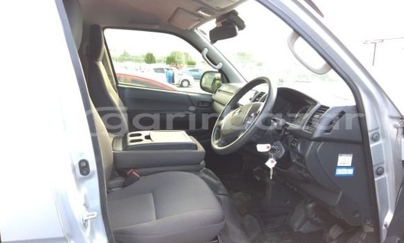 কেনা ব্যবহৃত Toyota Hiace Other গাড়ী মধ্যে ঢাকা মধ্যে Dhaka কেনা ব্যবহৃত Toyota Hiace Other গাড়ী মধ্যে ঢাকা মধ্যে Dhaka