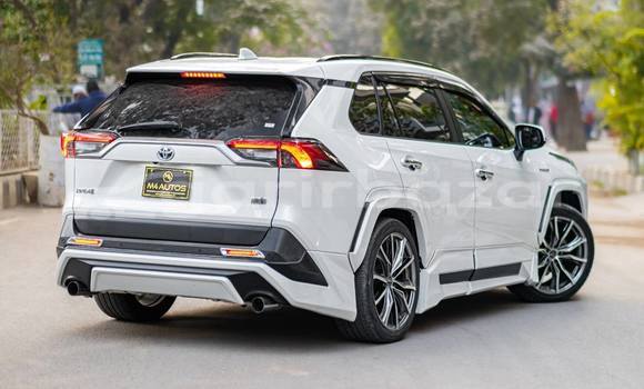 Buy Used 2020 Toyota RAV4 in Dhaka, Dhaka Buy Used 2020 Toyota RAV4 in Dhaka, Dhaka