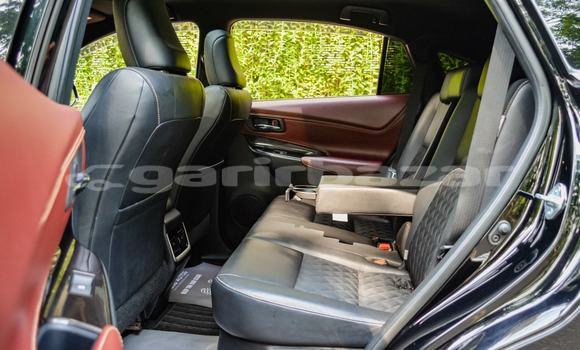 Buy Used 2017 Toyota Harrier in Dhaka, Dhaka Buy Used 2017 Toyota Harrier in Dhaka, Dhaka