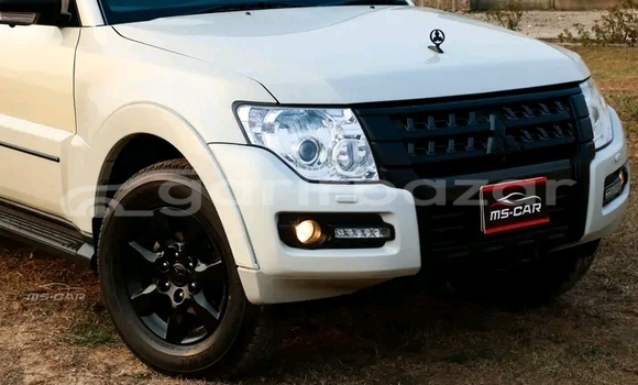 Buy Used Mitsubishi Pajero in Dhaka, Dhaka Buy Used Mitsubishi Pajero in Dhaka, Dhaka