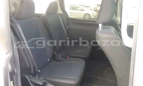 Buy Used Toyota Noah in Bandarban, Bandarban Buy Used Toyota Noah in Bandarban, Bandarban