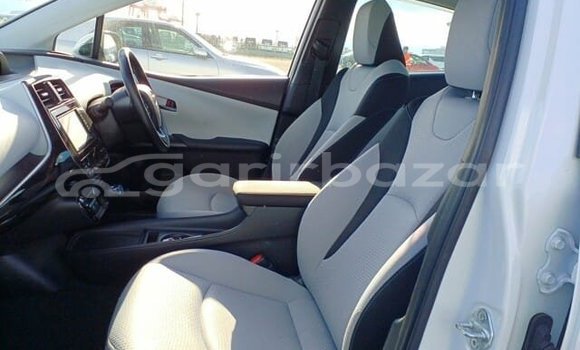 Buy Used 2020 Toyota Prius in Dhaka, Dhaka Buy Used 2020 Toyota Prius in Dhaka, Dhaka