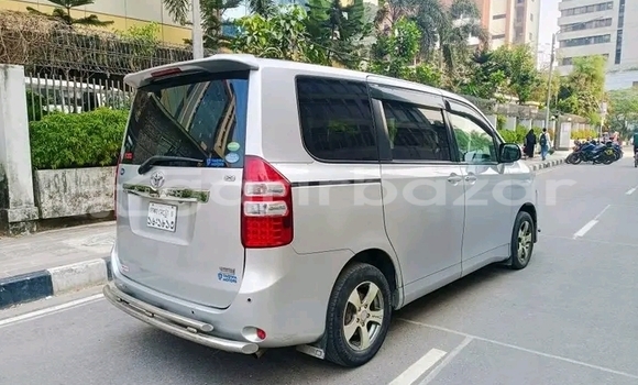 Buy Used Toyota noah hybrid in Dhaka, Dhaka Buy Used Toyota noah hybrid in Dhaka, Dhaka