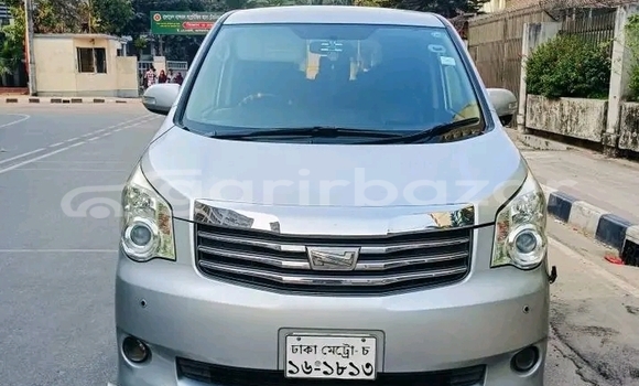 Buy Used Toyota noah hybrid in Dhaka, Dhaka Buy Used Toyota noah hybrid in Dhaka, Dhaka