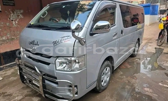Buy Used Toyota Hiace in Dhaka, Dhaka Buy Used Toyota Hiace in Dhaka, Dhaka