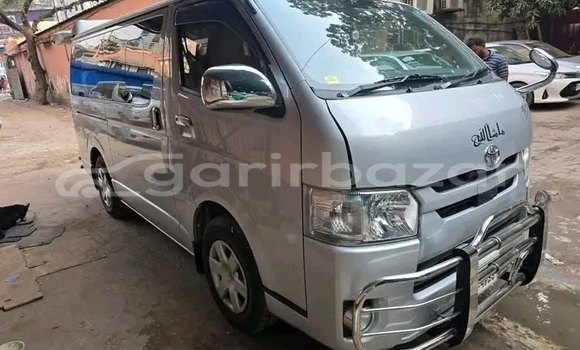 Buy Used Toyota Hiace in Dhaka, Dhaka Buy Used Toyota Hiace in Dhaka, Dhaka