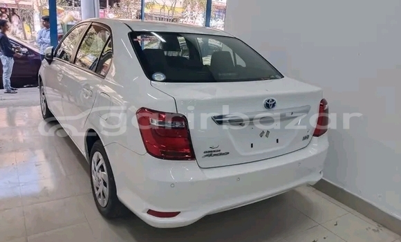 Buy Used Toyota Axio in Dhaka, Dhaka Buy Used Toyota Axio in Dhaka, Dhaka