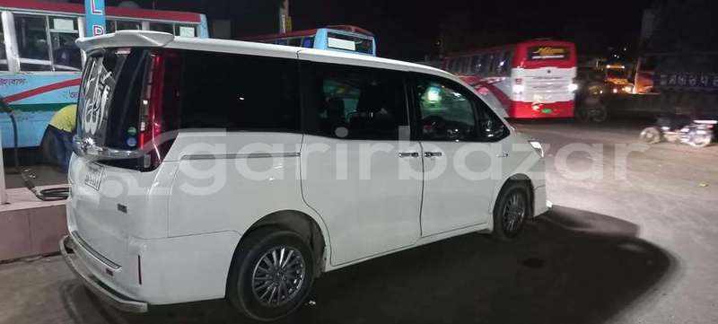 Big with watermark toyota esquire dhaka dhaka 48134