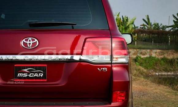 Buy Used 2016 Toyota Land Cruiser in Dhaka, Dhaka Buy Used 2016 Toyota Land Cruiser in Dhaka, Dhaka