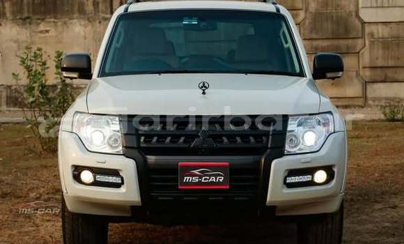 Buy Used 2021 Mitsubishi pajero in Dhaka, Dhaka Buy Used 2021 Mitsubishi pajero in Dhaka, Dhaka