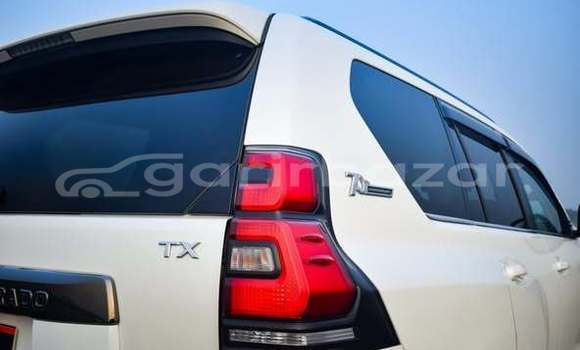 Buy Used 2022 Toyota Land Cruiser in Dhaka, Dhaka Buy Used 2022 Toyota Land Cruiser in Dhaka, Dhaka