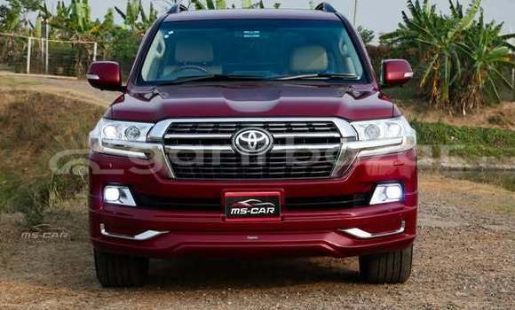 Buy Used 2016 Toyota Land Cruiser in Dhaka, Dhaka Buy Used 2016 Toyota Land Cruiser in Dhaka, Dhaka