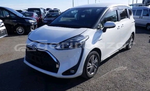 Buy Used Toyota Sienta g push start 2019 in Bandarban, Bandarban Buy Used Toyota Sienta g push start 2019 in Bandarban, Bandarban