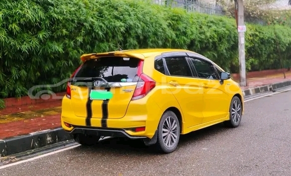 Buy Used Honda Fit in Bajitpur, Kishorganj Buy Used Honda Fit in Bajitpur, Kishorganj