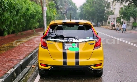 Buy Used Honda Fit in Bajitpur, Kishorganj Buy Used Honda Fit in Bajitpur, Kishorganj