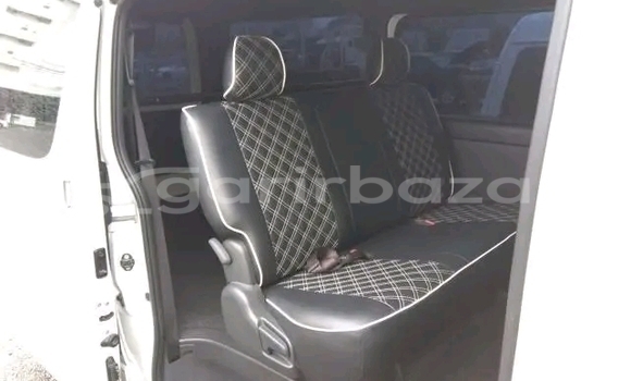 Buy Used Toyota Hiace dx in Bajitpur, Kishorganj Buy Used Toyota Hiace dx in Bajitpur, Kishorganj