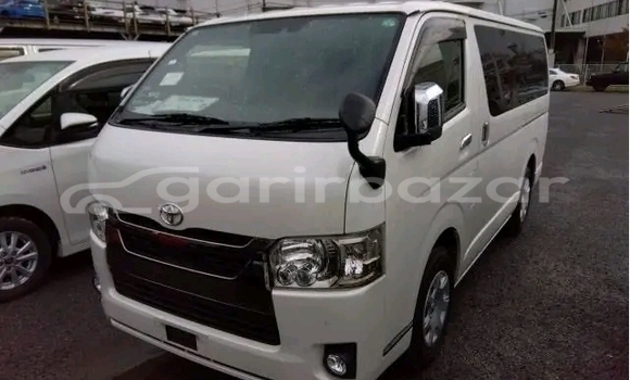 Buy Used Toyota Hiace dx in Bajitpur, Kishorganj Buy Used Toyota Hiace dx in Bajitpur, Kishorganj