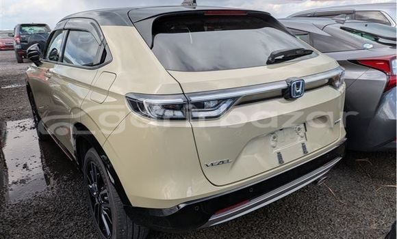 Buy Import 2021 Honda Vezel in Dhaka, Dhaka Buy Import 2021 Honda Vezel in Dhaka, Dhaka