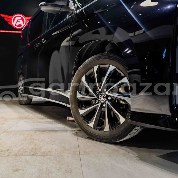 Big with watermark toyota noah sz package hybrid 2022 dhaka dhaka 48215