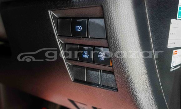 Buy Import 2022 Toyota Noah sz package hybrid 2022 in Dhaka, Dhaka Buy Import 2022 Toyota Noah sz package hybrid 2022 in Dhaka, Dhaka