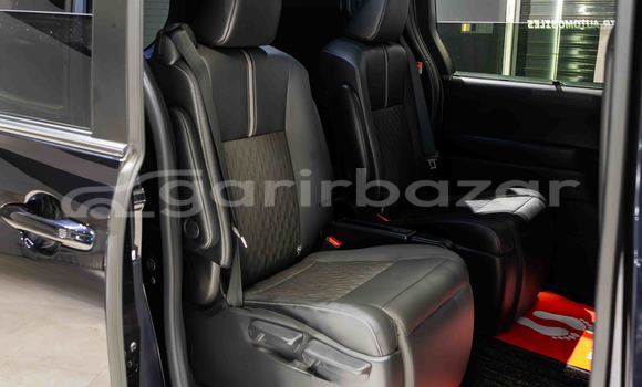 Buy Import 2022 Toyota Noah sz package hybrid 2022 in Dhaka, Dhaka Buy Import 2022 Toyota Noah sz package hybrid 2022 in Dhaka, Dhaka