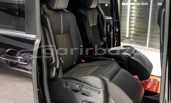 Buy Import 2022 Toyota Noah sz package hybrid 2022 in Dhaka, Dhaka Buy Import 2022 Toyota Noah sz package hybrid 2022 in Dhaka, Dhaka