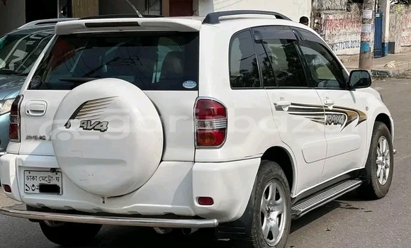 Buy Used Toyota RAV4 in Bajitpur, Kishorganj Buy Used Toyota RAV4 in Bajitpur, Kishorganj