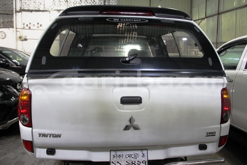 Big with watermark mitsubishi l200 carryboy dhaka dhaka 48244